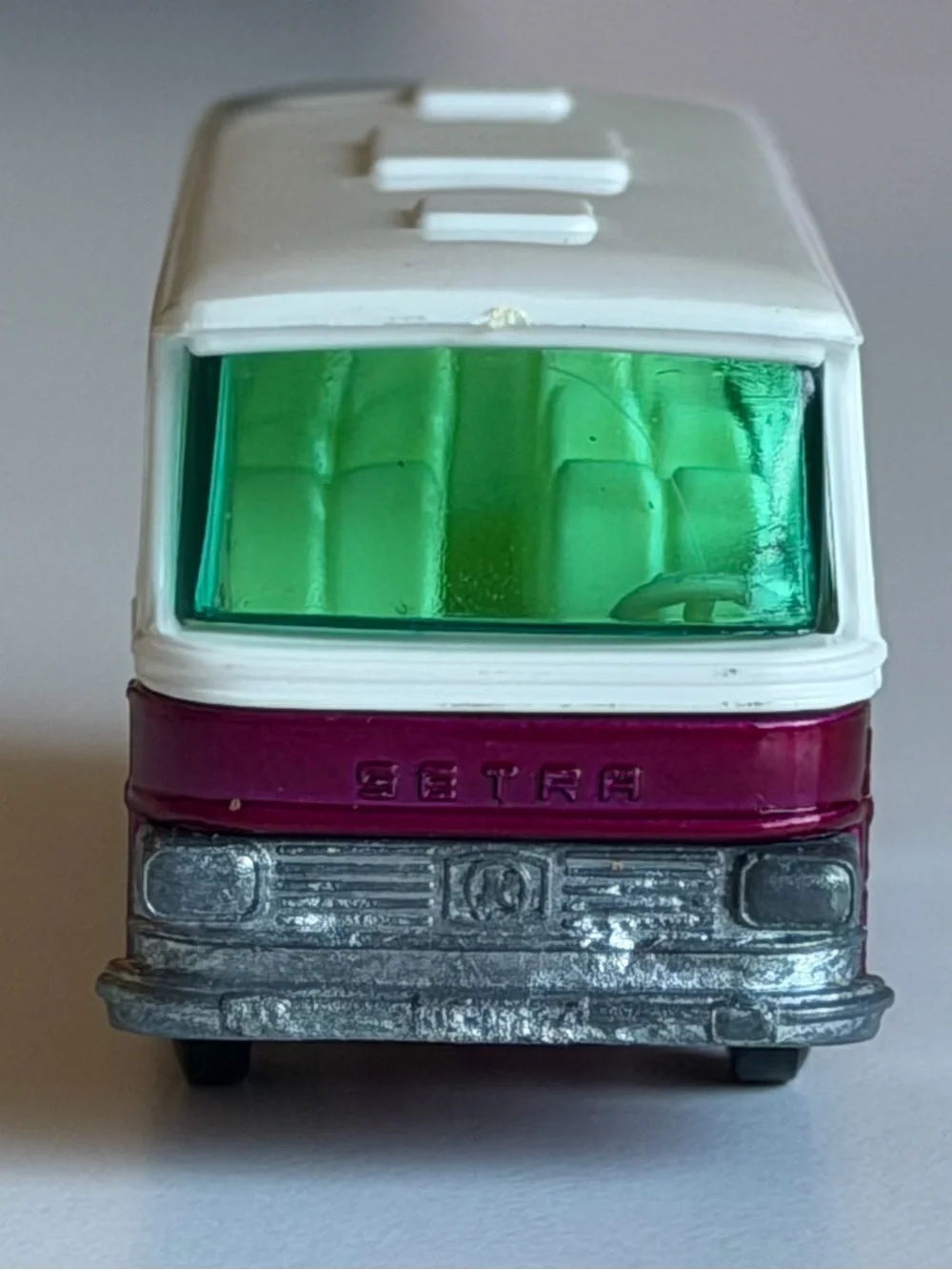 Vintage Matchbox Superfast No. 12 Setra Coach Lesney England 1970 Purple